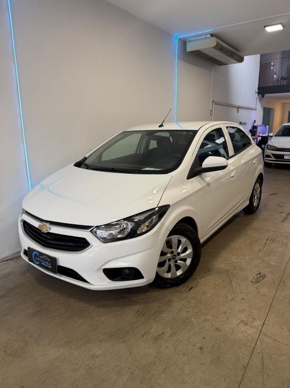 CHEVROLET Onix Hatch