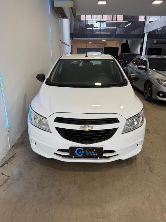 CHEVROLET Onix Hatch - Foto