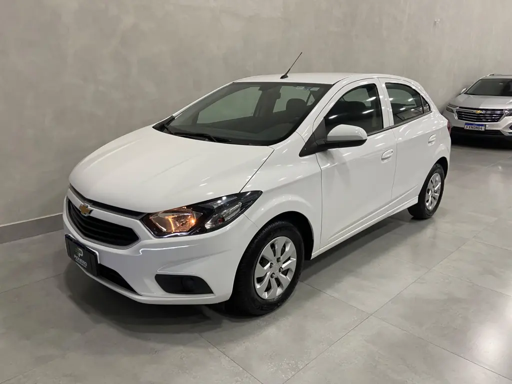 CHEVROLET Onix Hatch