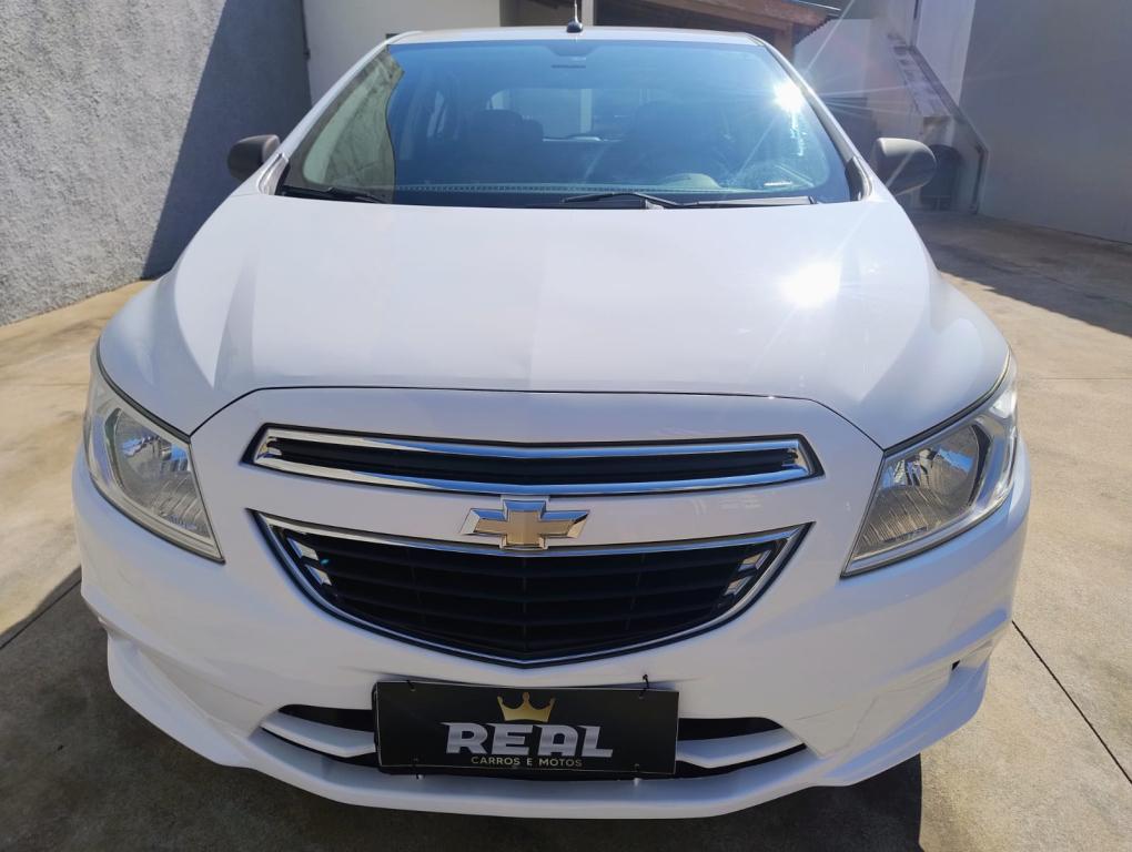 CHEVROLET Onix Hatch - Foto