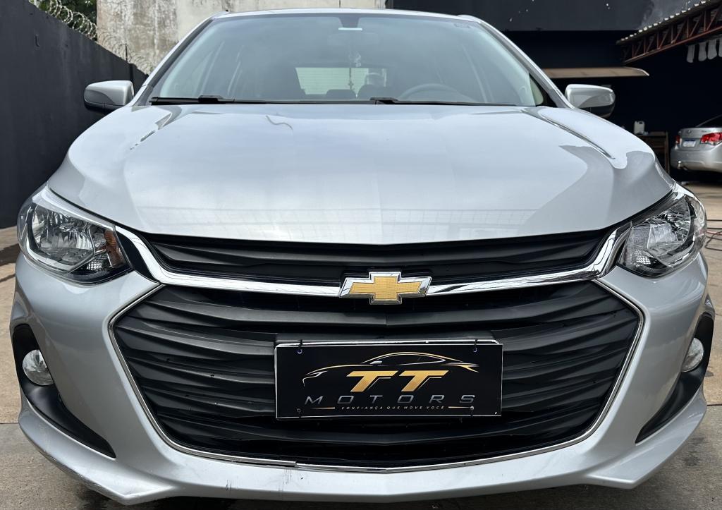 CHEVROLET Onix Hatch - Foto