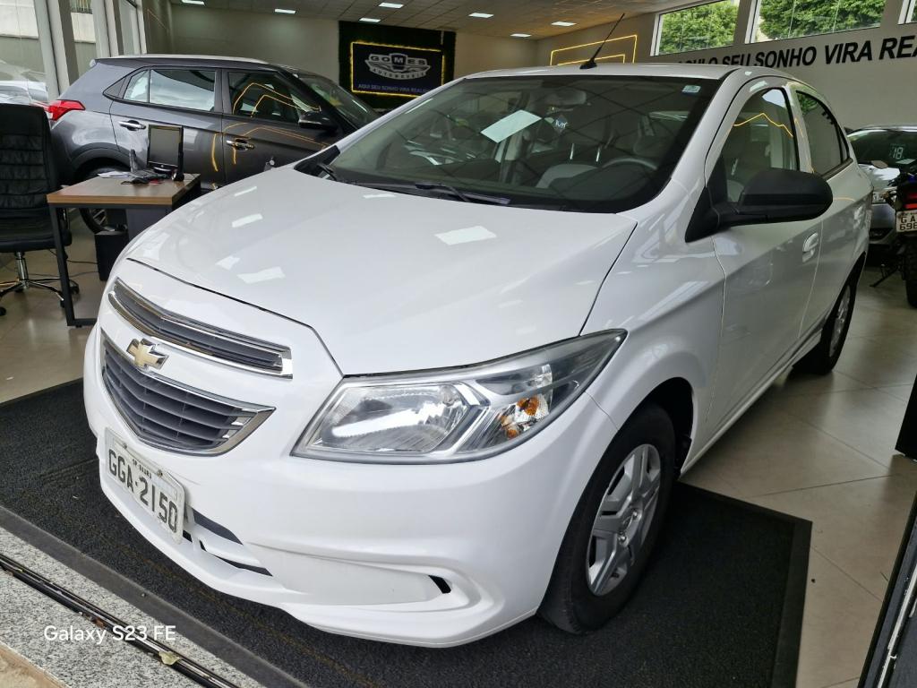 CHEVROLET Onix Hatch - Foto