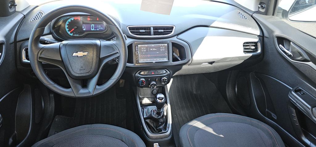 CHEVROLET Onix Hatch - Foto