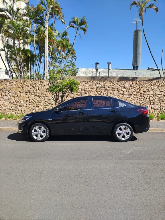 CHEVROLET Onix Sedan - Miniatura