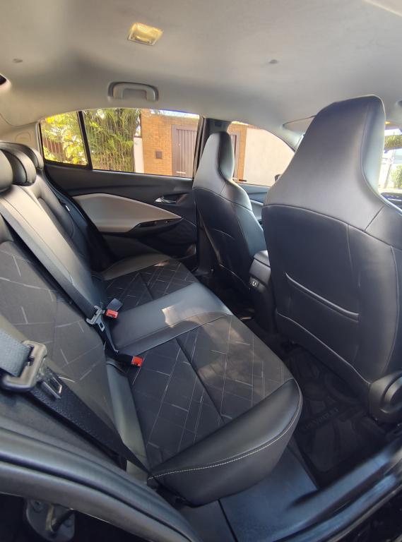 CHEVROLET Onix Sedan - Foto