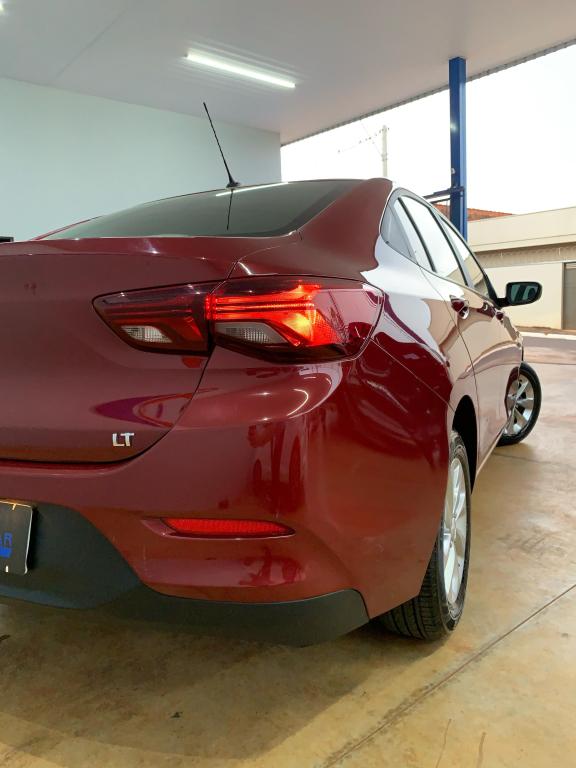 CHEVROLET Onix Sedan - Foto