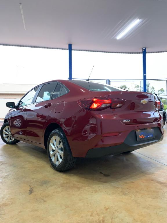 CHEVROLET Onix Sedan - Foto