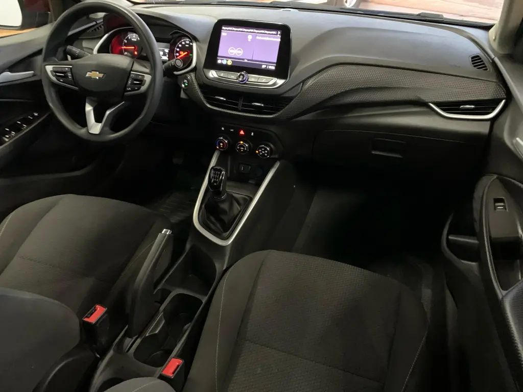 CHEVROLET Onix Sedan - Foto