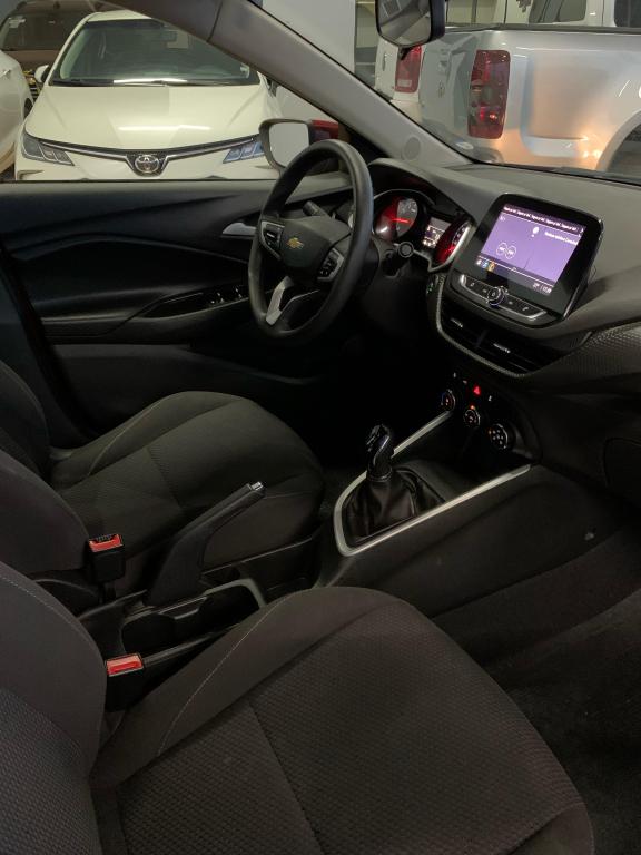 CHEVROLET Onix Sedan - Foto