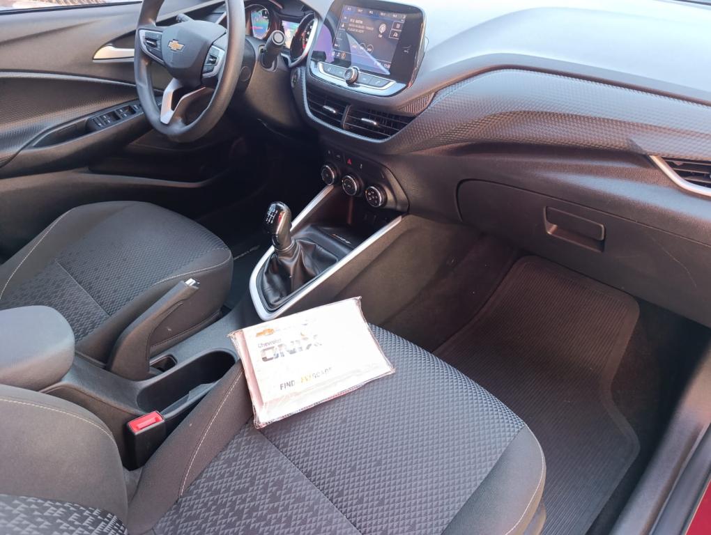 CHEVROLET Onix Sedan - Foto