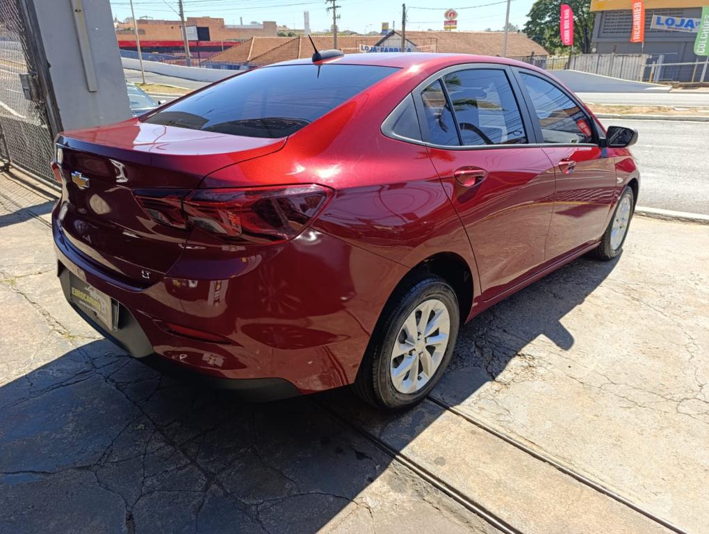 CHEVROLET Onix Sedan - Foto