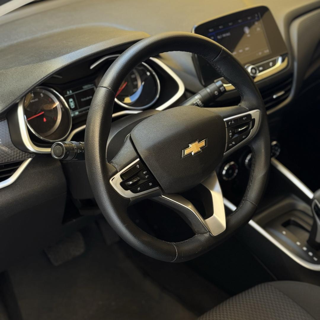 CHEVROLET Onix Sedan - Foto