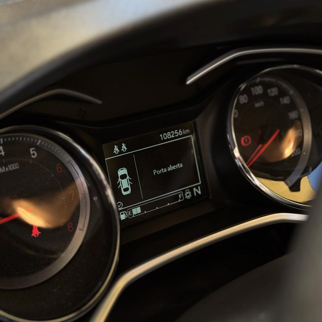 CHEVROLET Onix Sedan - Foto