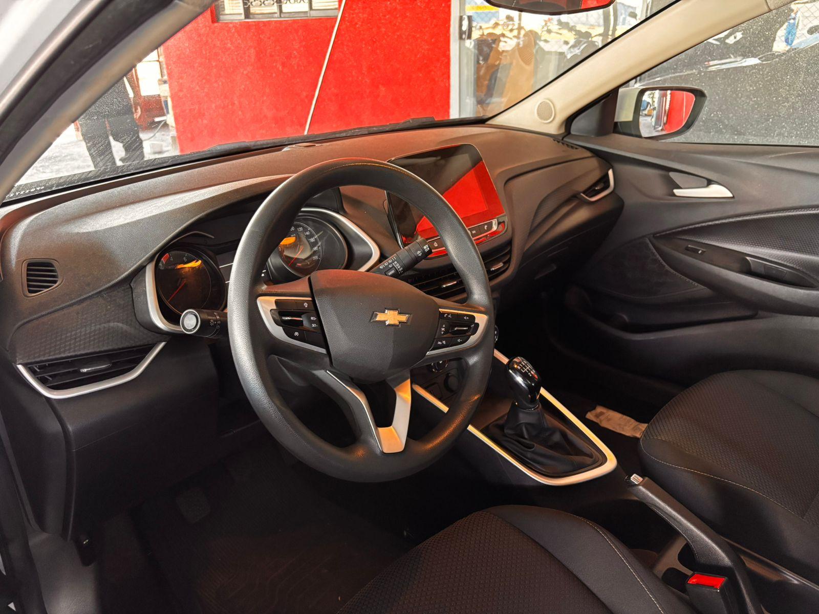 CHEVROLET Onix Sedan - Foto