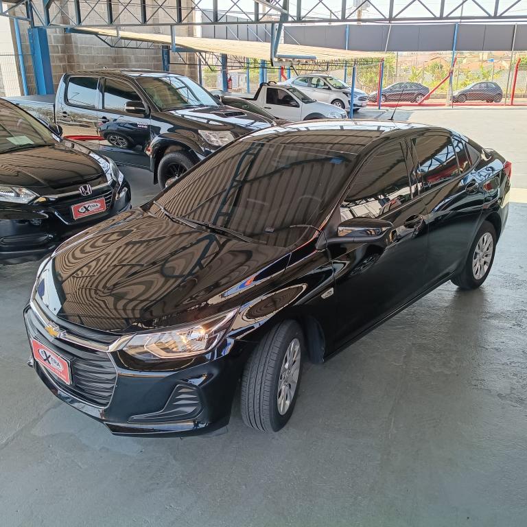 CHEVROLET Onix Sedan - Foto