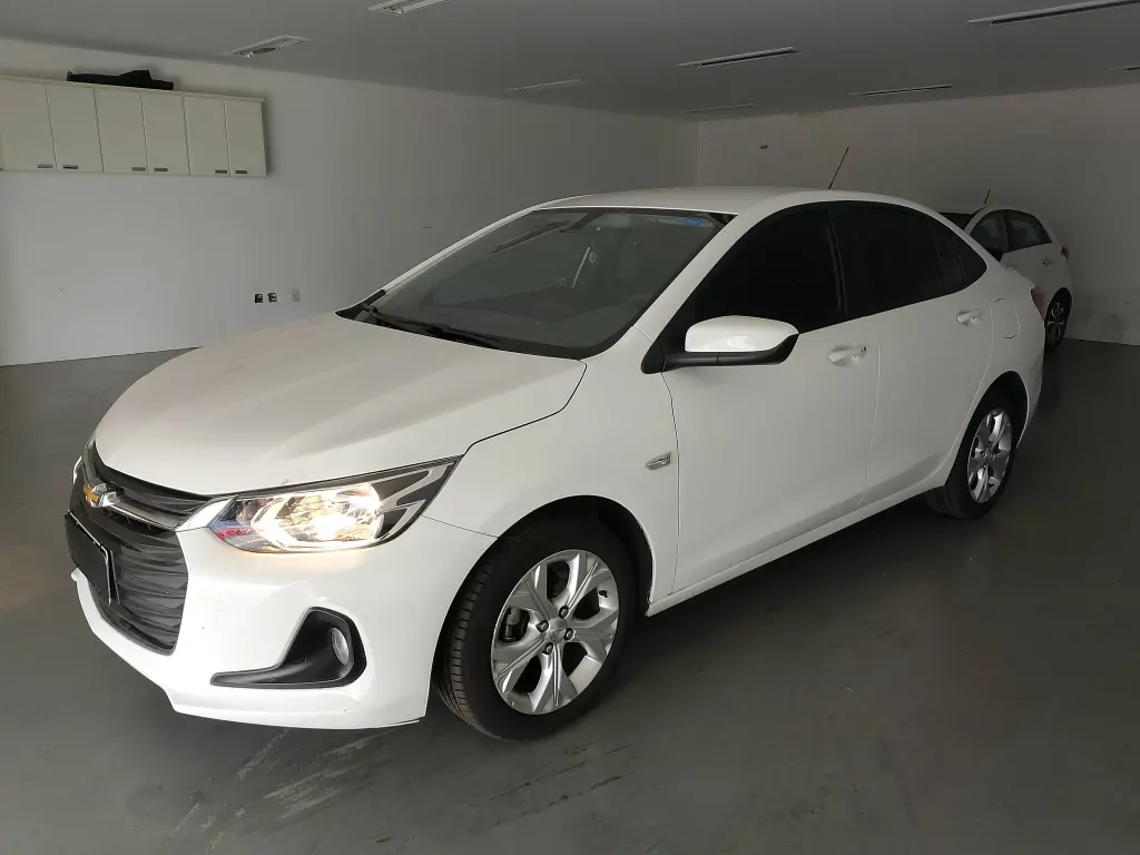 CHEVROLET Onix Sedan - Foto