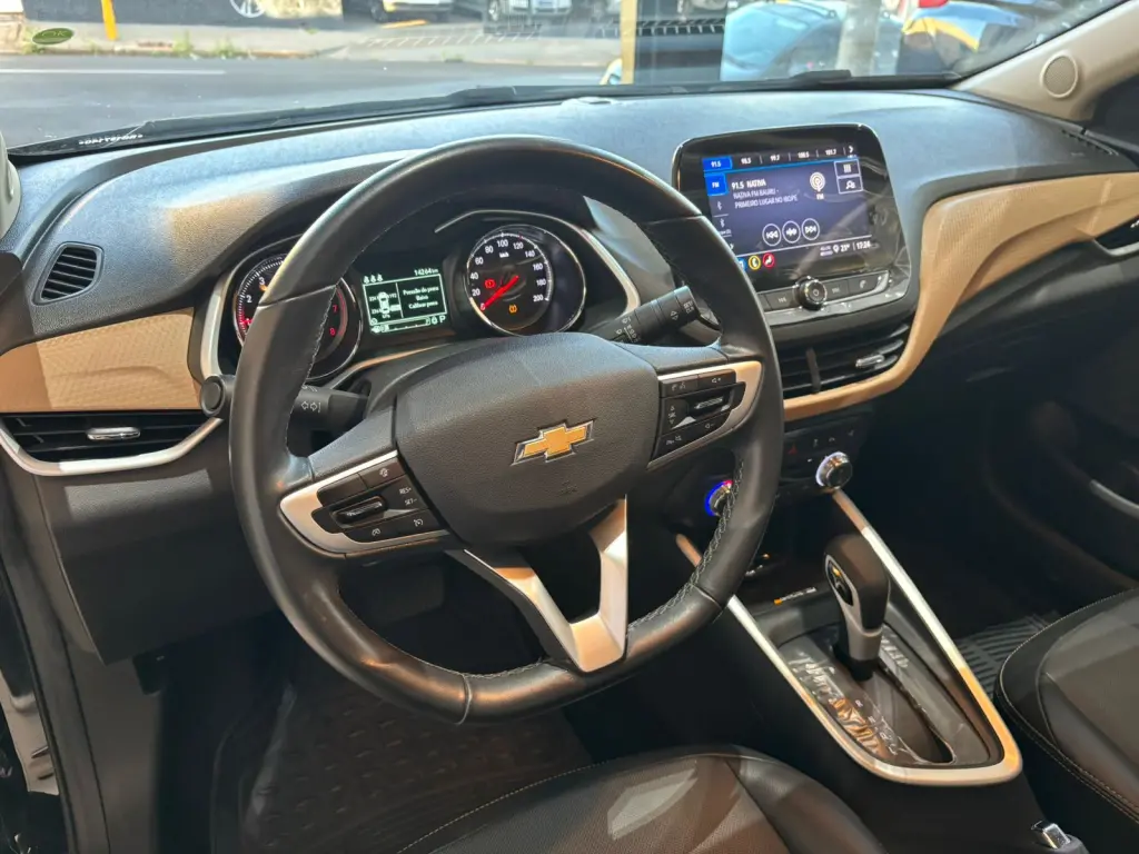 CHEVROLET Onix Sedan - Foto