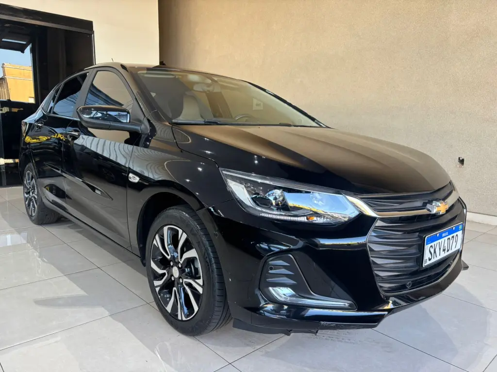 CHEVROLET Onix Sedan - Foto