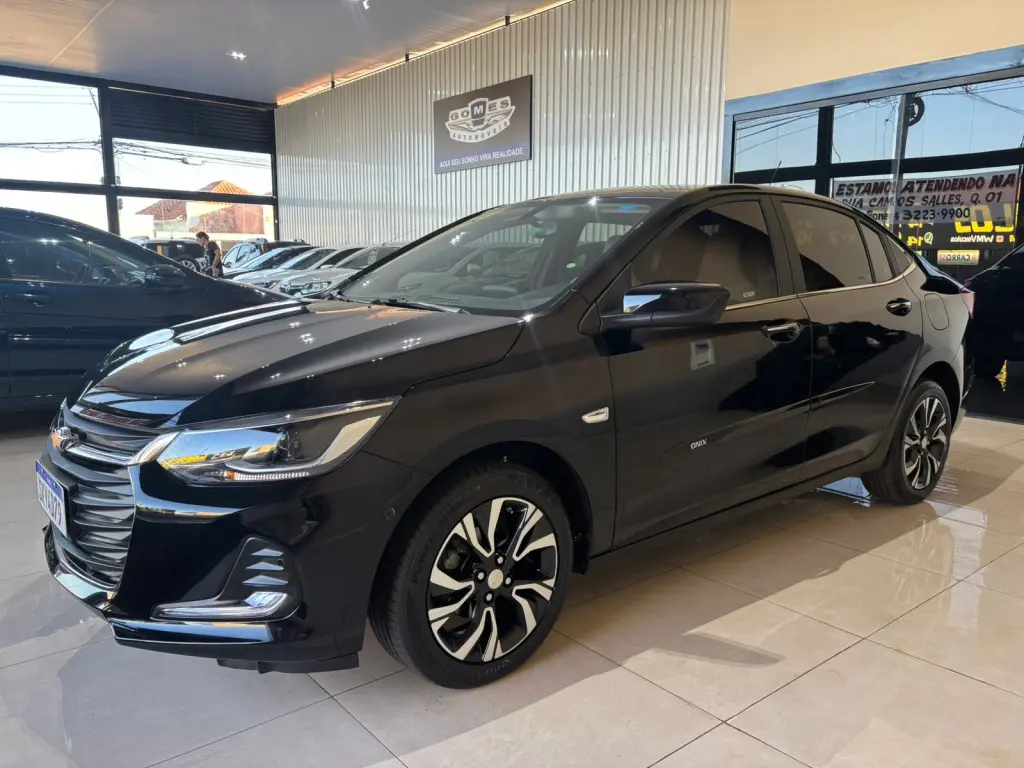 CHEVROLET Onix Sedan - Foto