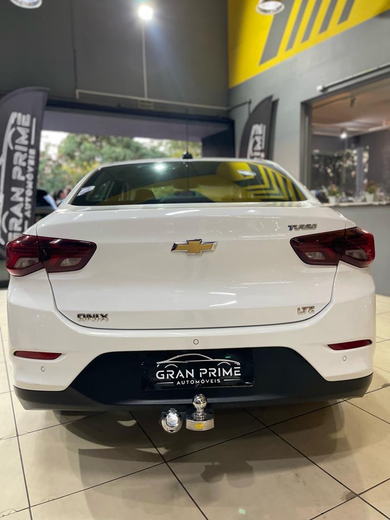 CHEVROLET Onix Sedan - Foto