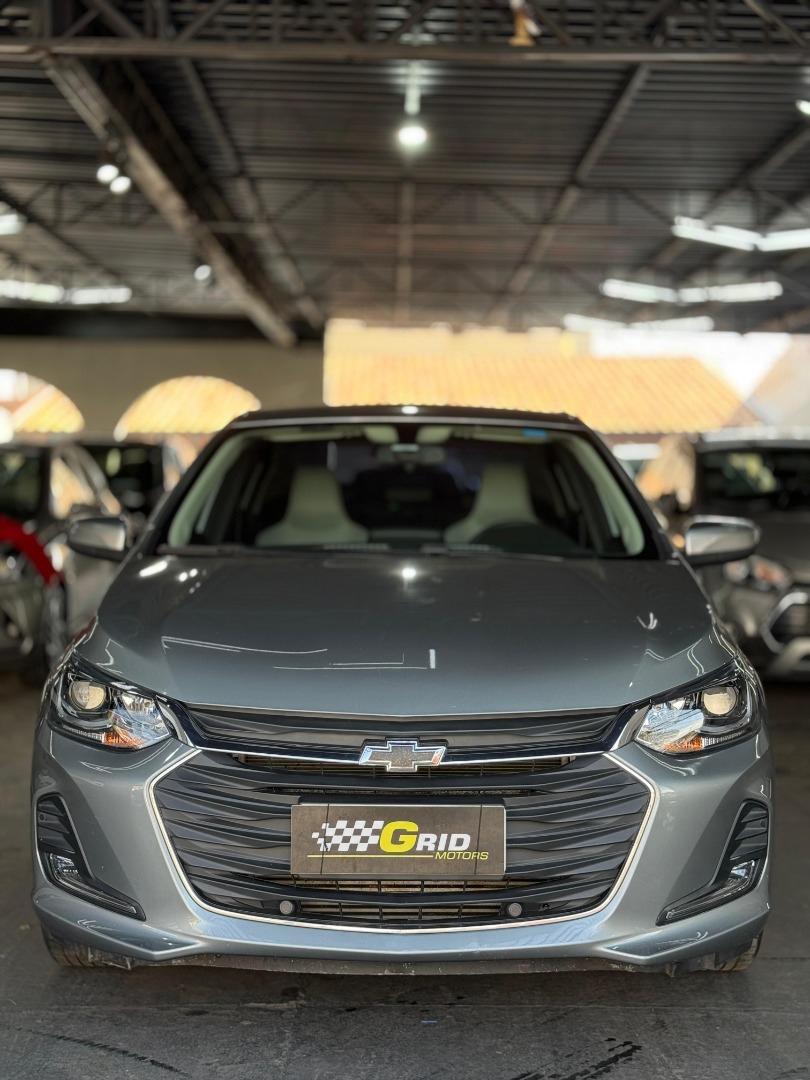 CHEVROLET Onix Sedan - Foto