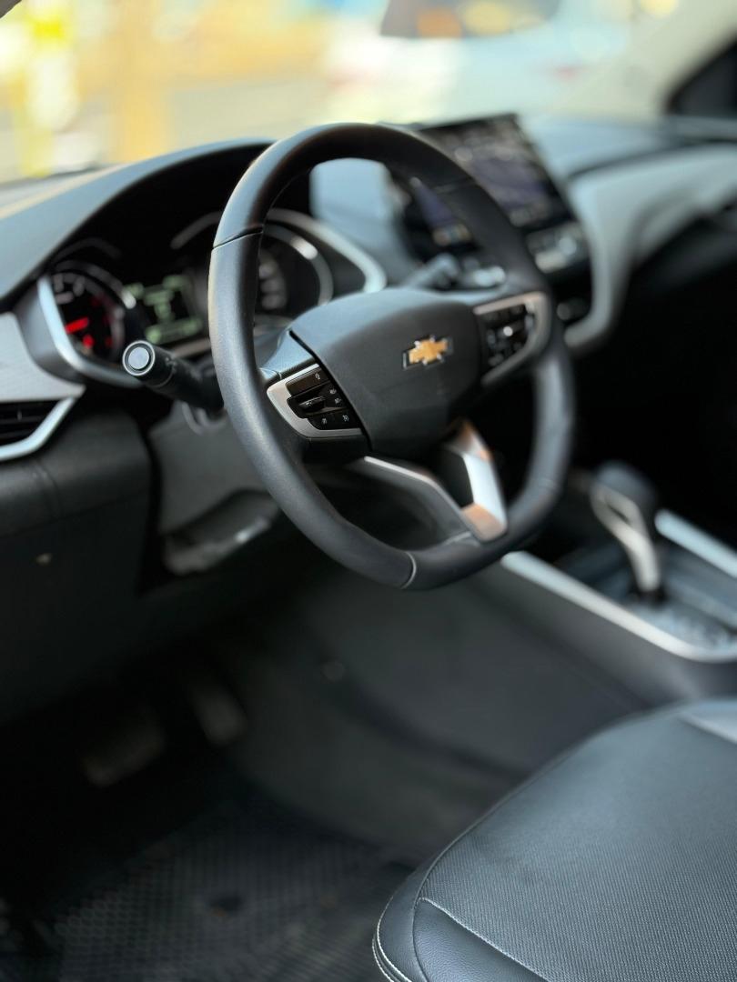 CHEVROLET Onix Sedan - Foto