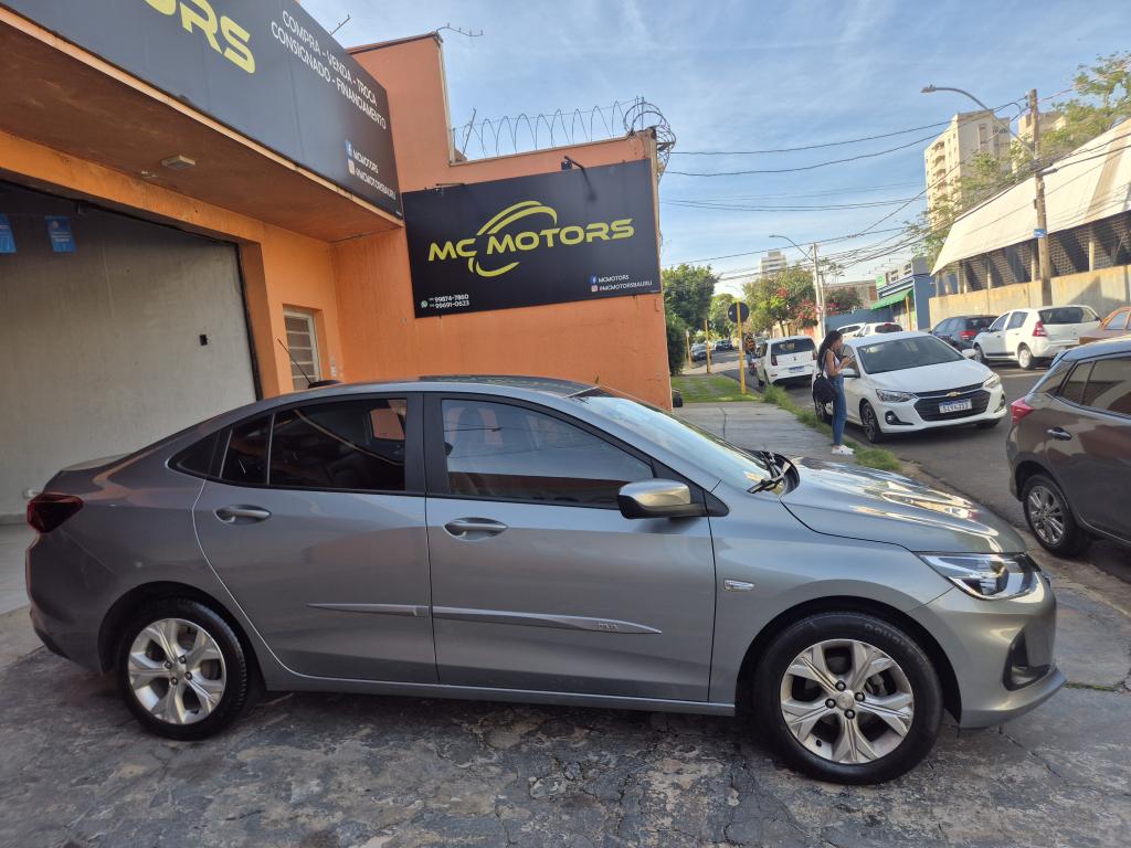 CHEVROLET Onix Sedan - Foto