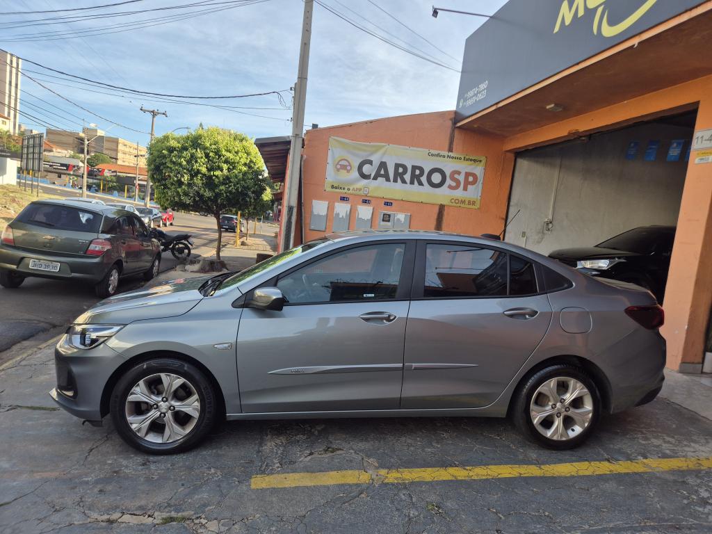 CHEVROLET Onix Sedan - Foto