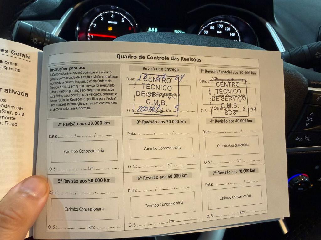 CHEVROLET Onix Sedan - Foto