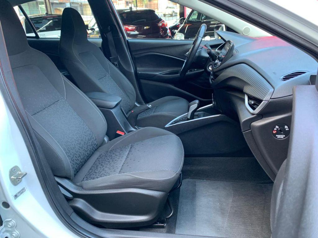 CHEVROLET Onix Sedan - Foto