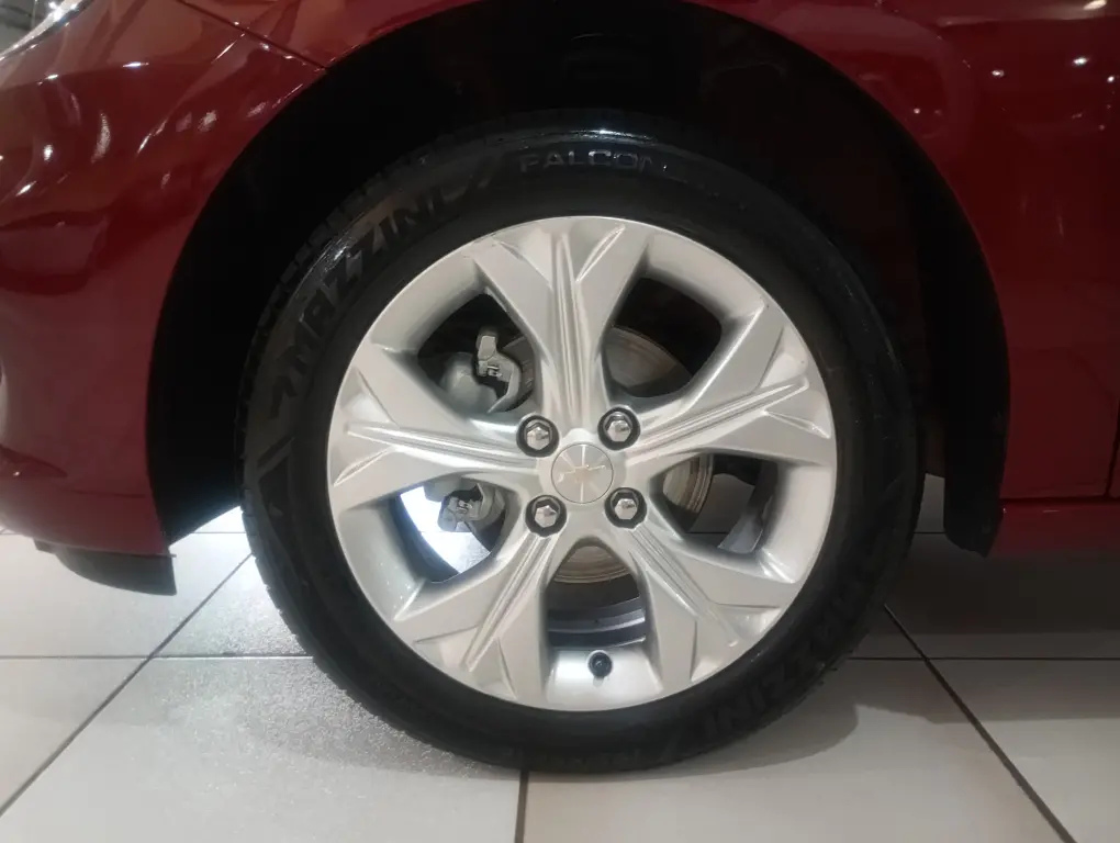 CHEVROLET Onix Sedan - Foto