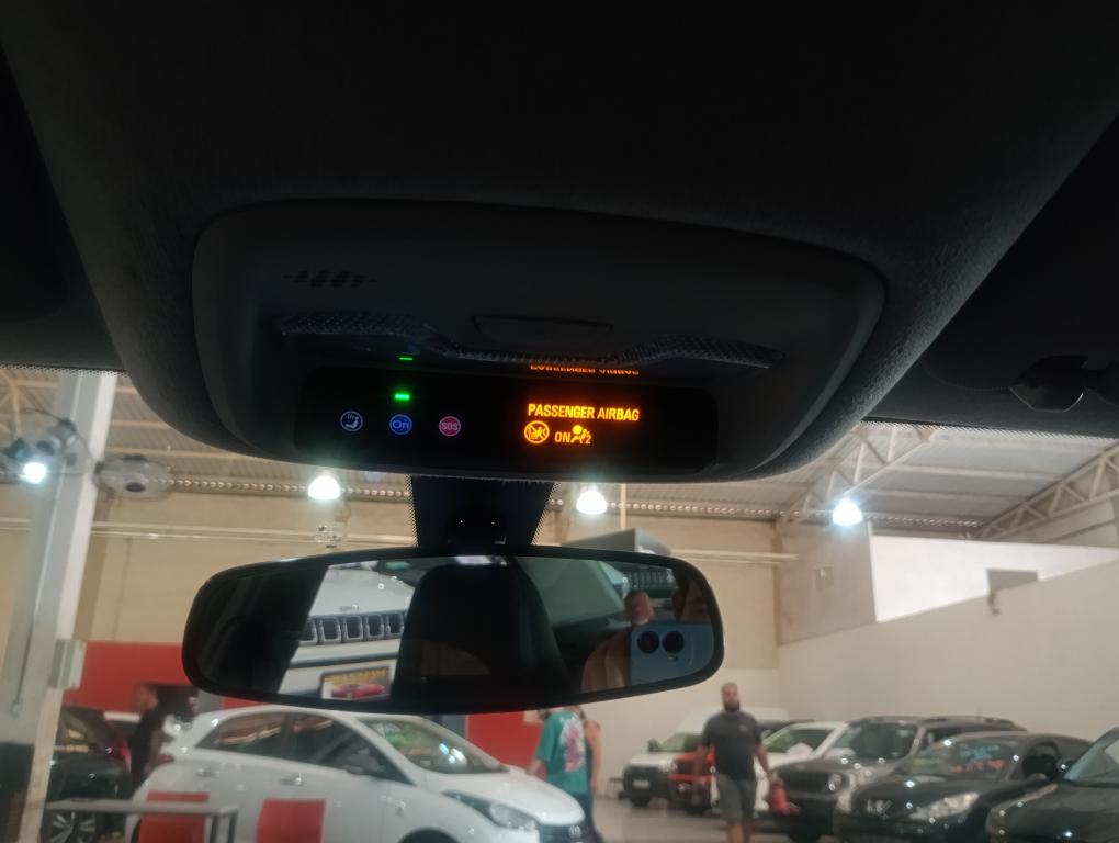 CHEVROLET Onix Sedan - Foto