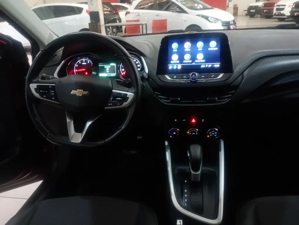 CHEVROLET Onix Sedan - Foto