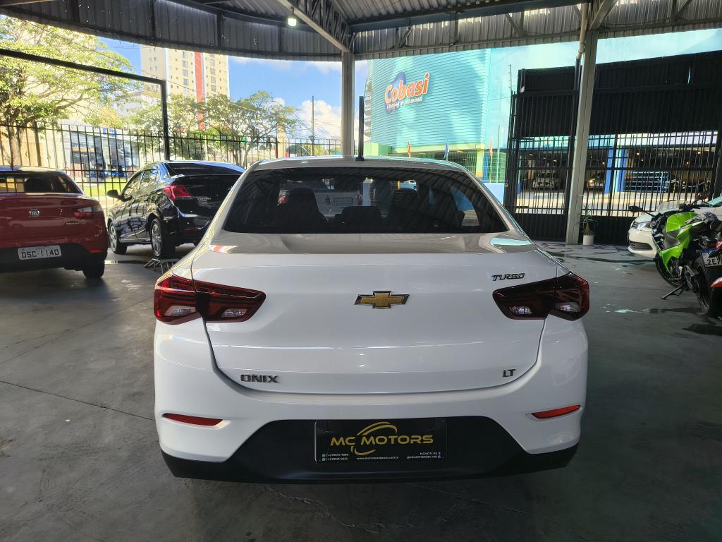 CHEVROLET Onix Sedan - Foto