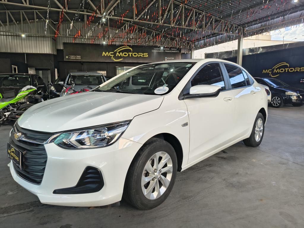 CHEVROLET Onix Sedan - Foto