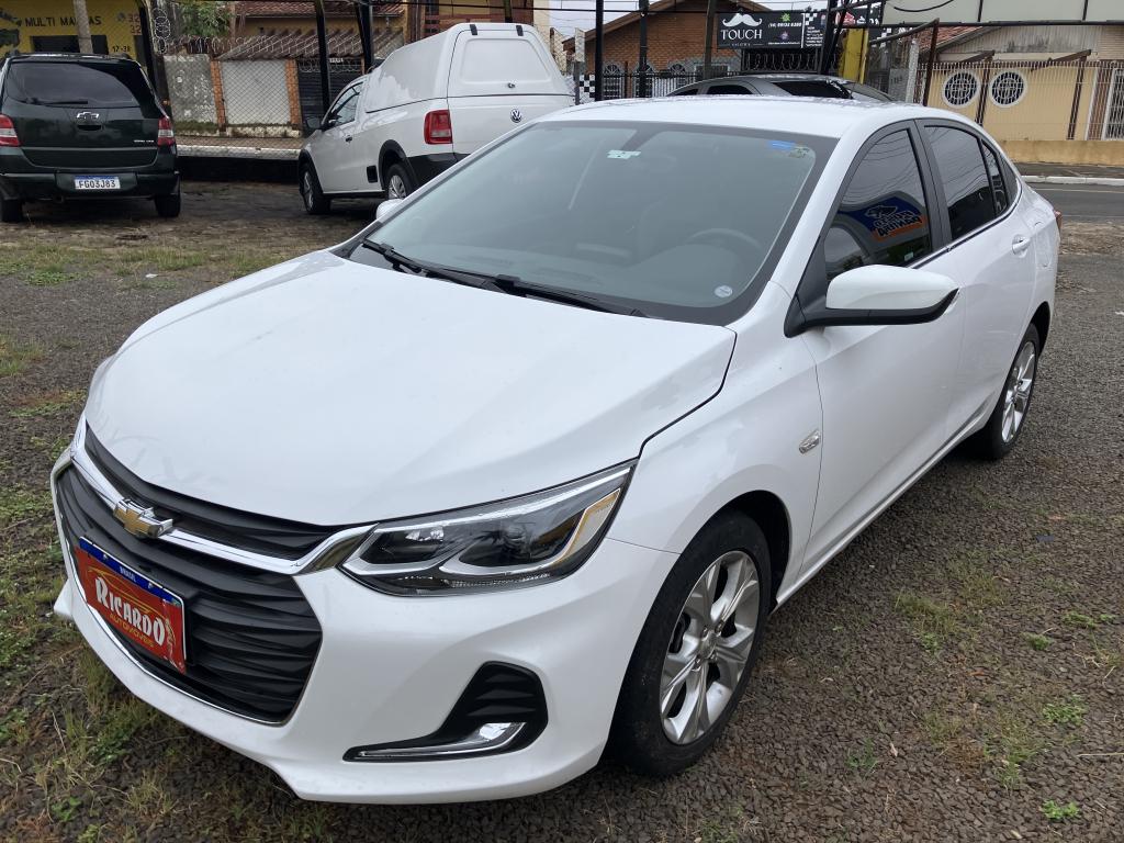 CHEVROLET Onix Sedan - Foto