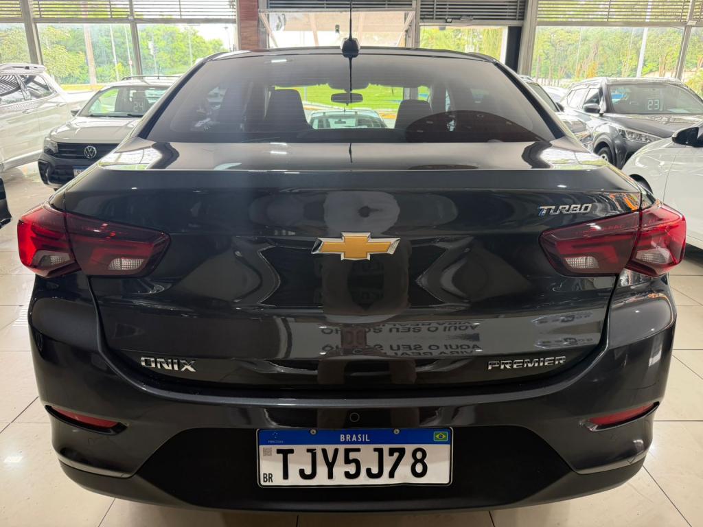 CHEVROLET Onix Sedan - Foto