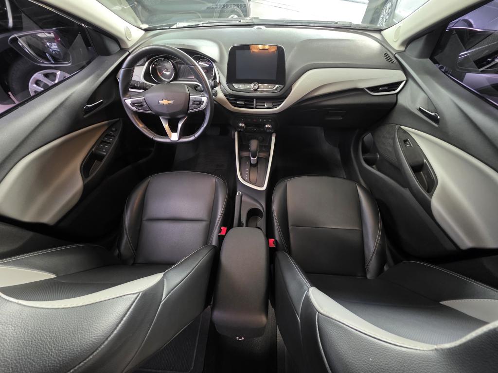 CHEVROLET Onix Sedan - Foto