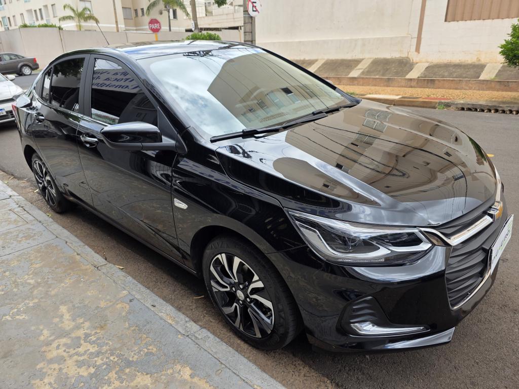 CHEVROLET Onix Sedan - Foto