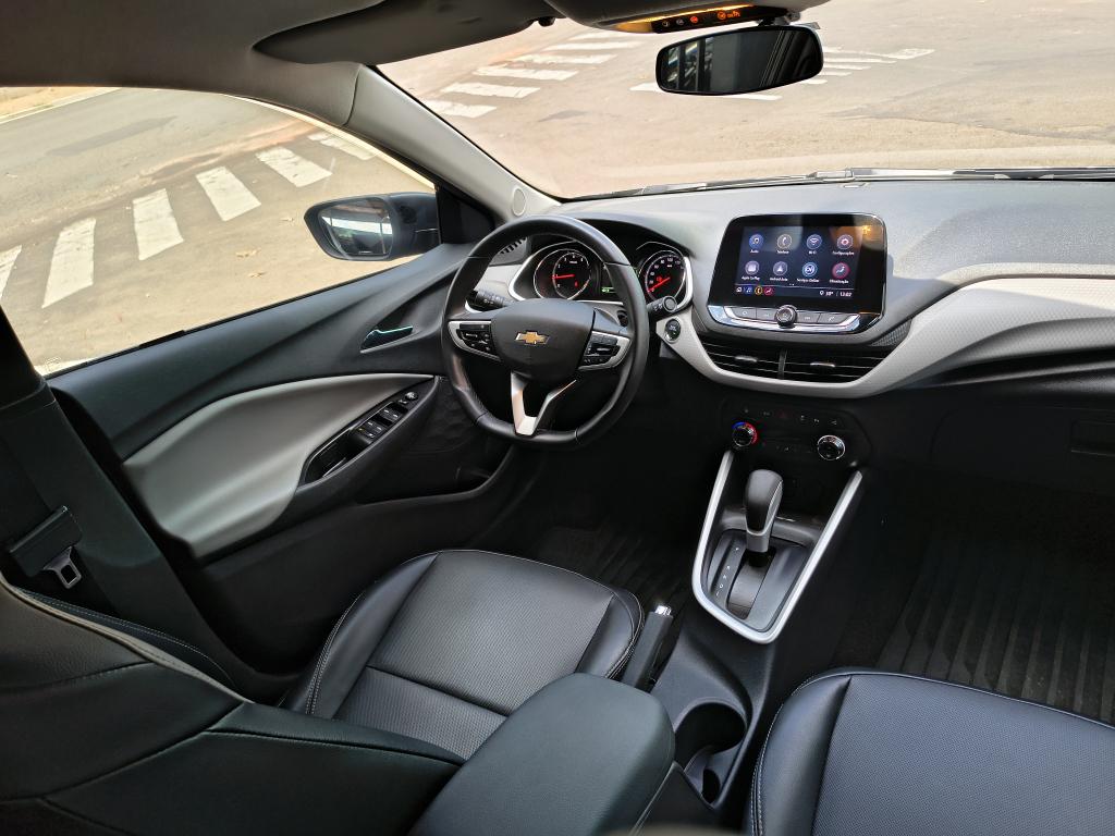 CHEVROLET Onix Sedan - Foto