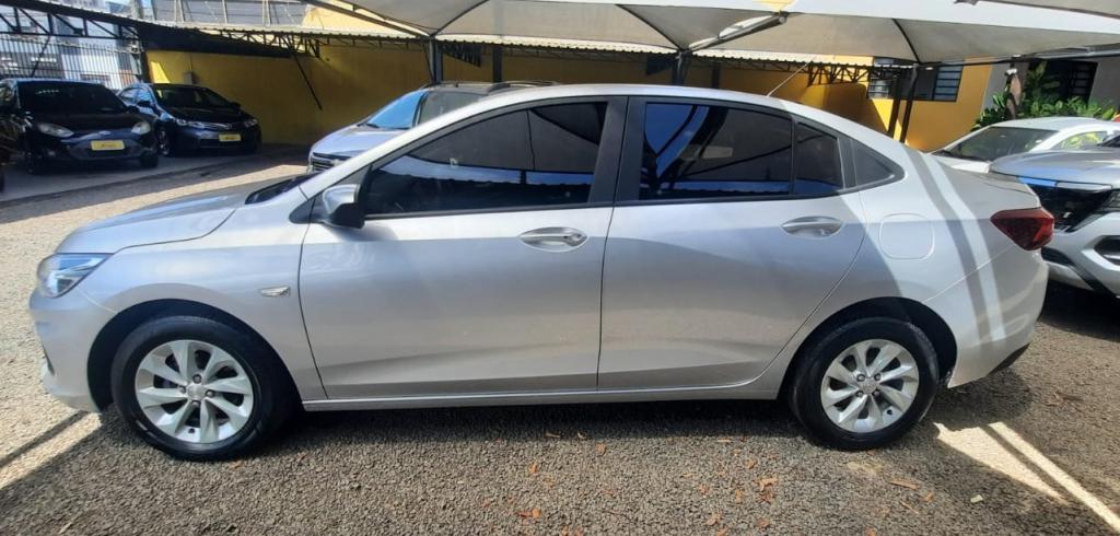 CHEVROLET Onix Sedan - Foto