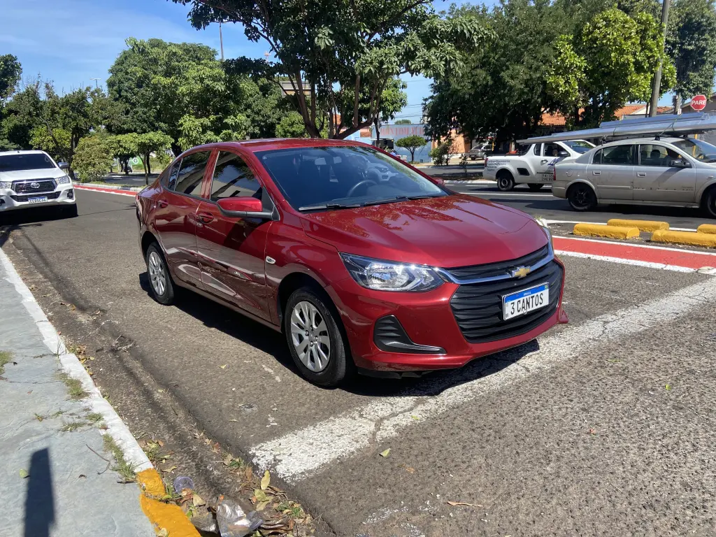 CHEVROLET Onix Sedan - Foto
