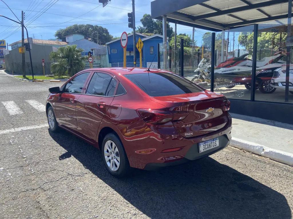 CHEVROLET Onix Sedan - Foto