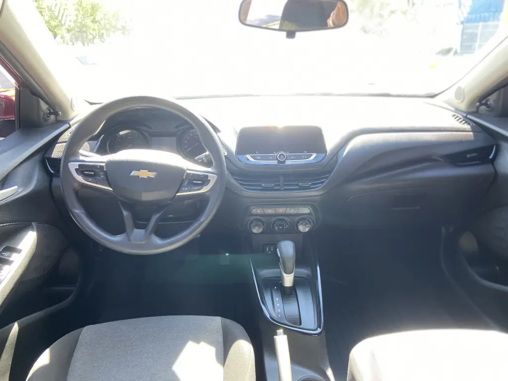 CHEVROLET Onix Sedan - Foto