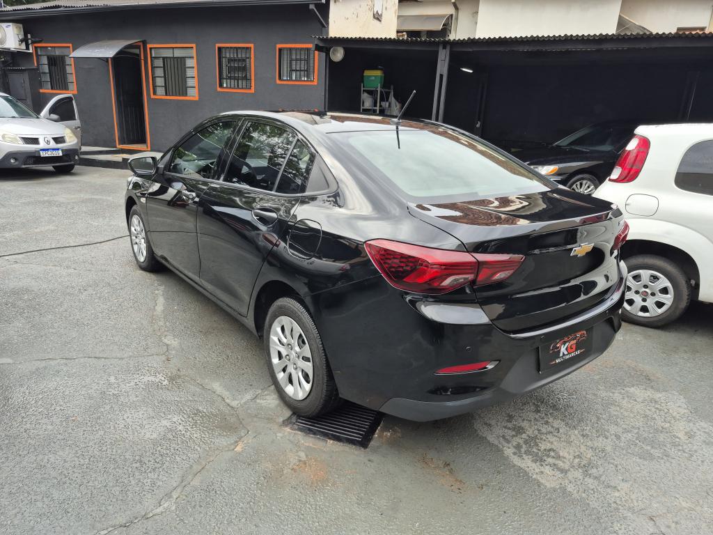 CHEVROLET Onix Sedan - Foto