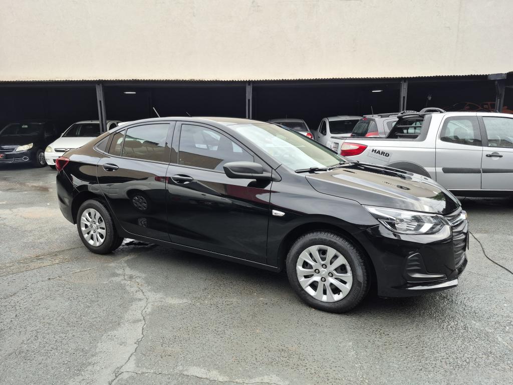 CHEVROLET Onix Sedan - Foto