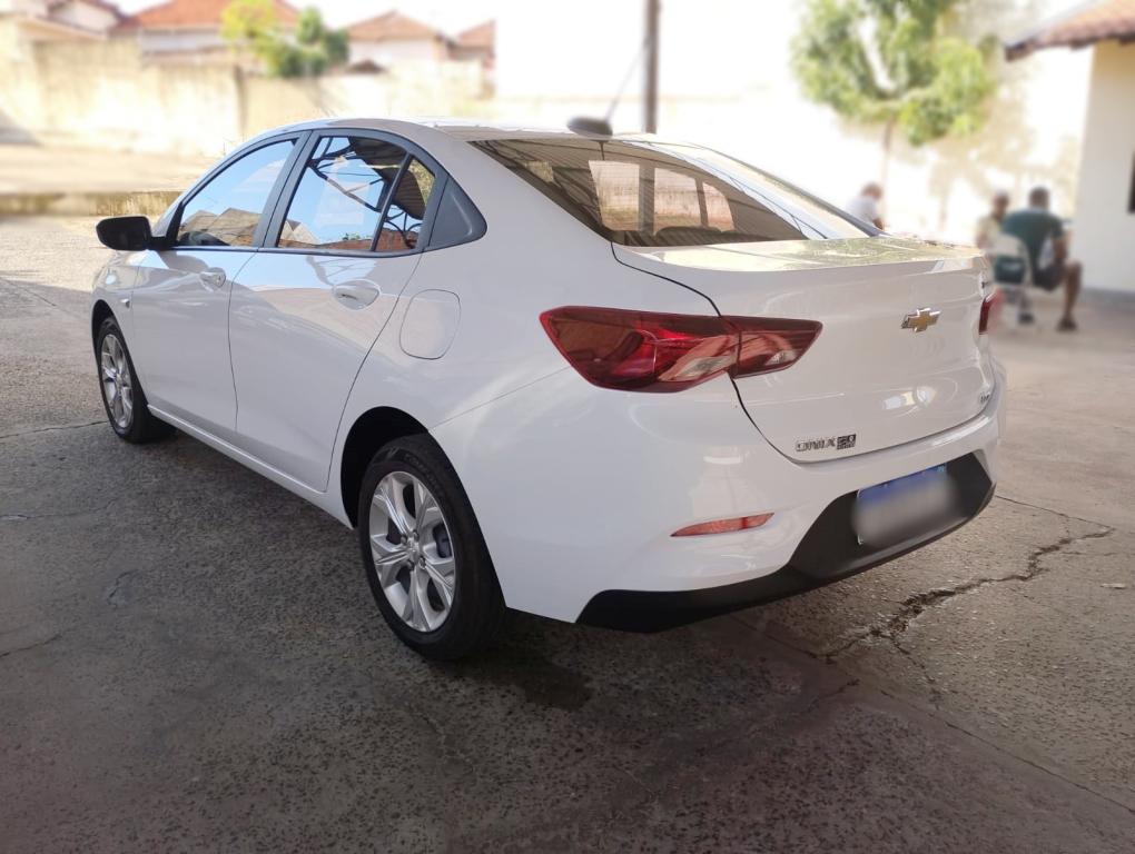 CHEVROLET Onix Sedan - Foto