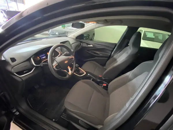 CHEVROLET Onix Sedan - Foto