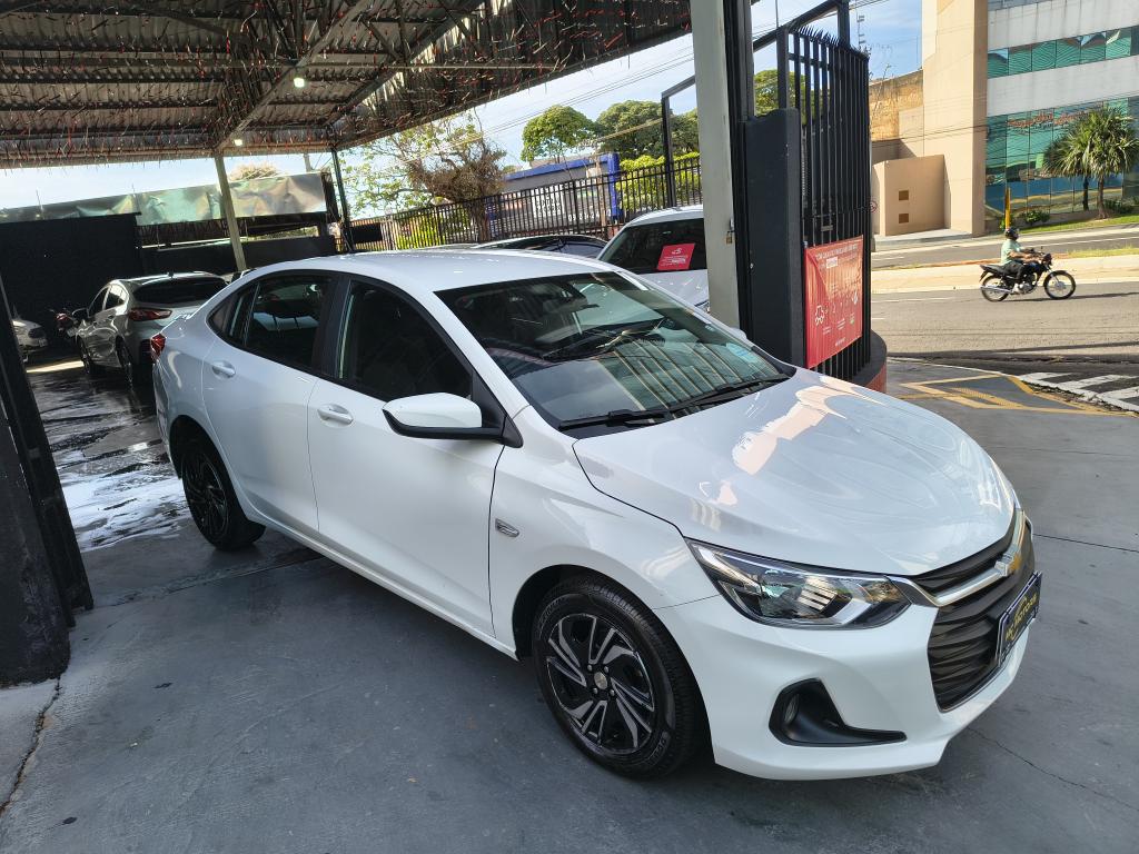 CHEVROLET Onix Sedan - Foto