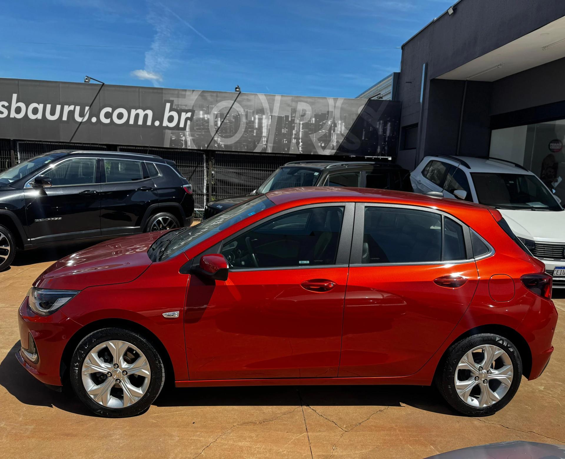 CHEVROLET Onix Sedan - Foto